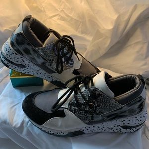 Black and White wedge sneakers Size 8